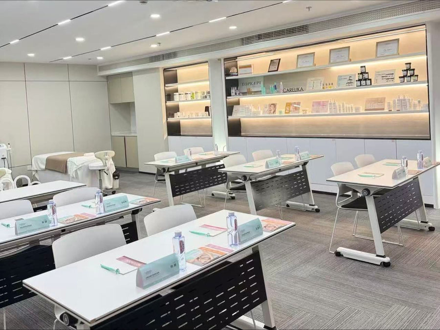 CARELIKA training room with partner TOPKAPI in China